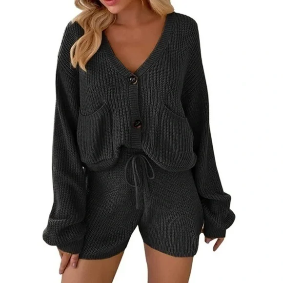 Cardigan Set - Picture 2 of 4